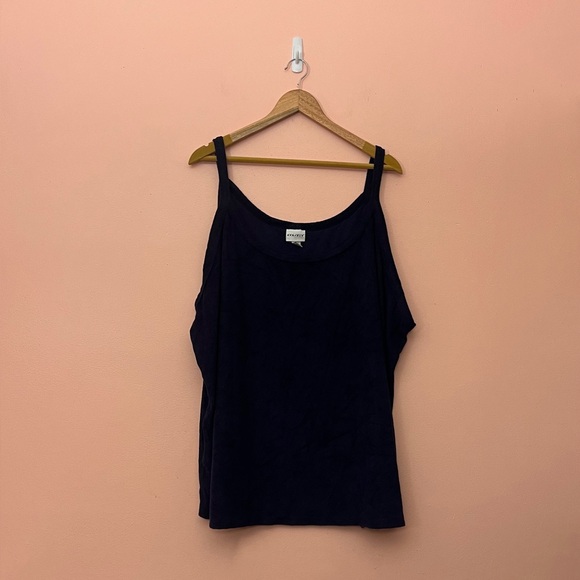 Ava & Viv Tops - Ava & Viv 4X Navy Terrycloth Tank Top